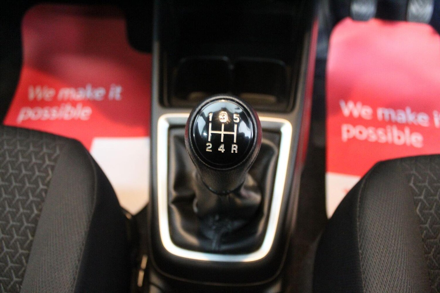 Used Suzuki Swift 2017 for sale - 76178967: Photo 41