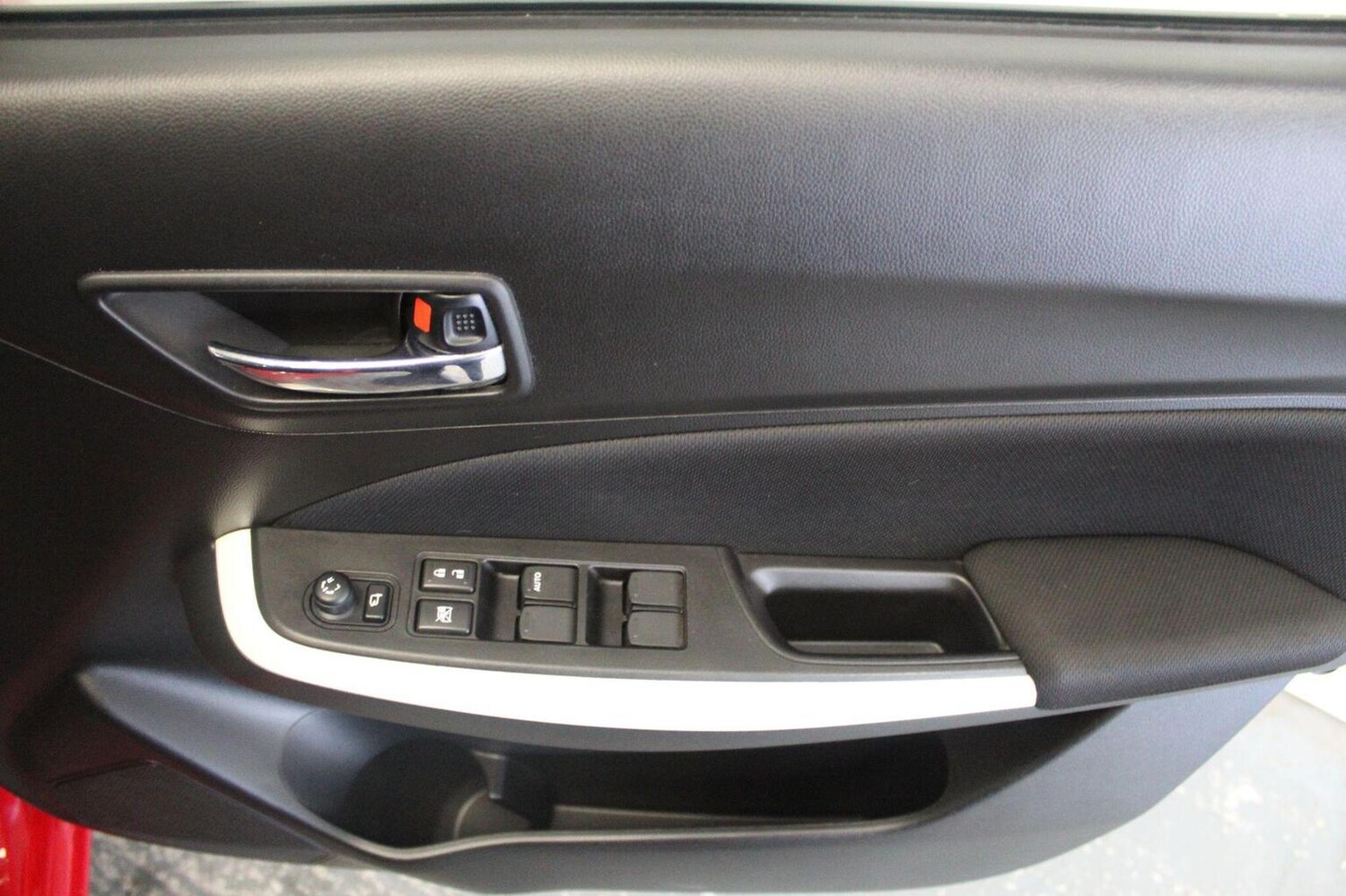 Used Suzuki Swift 2017 for sale - 76178967: Photo 47