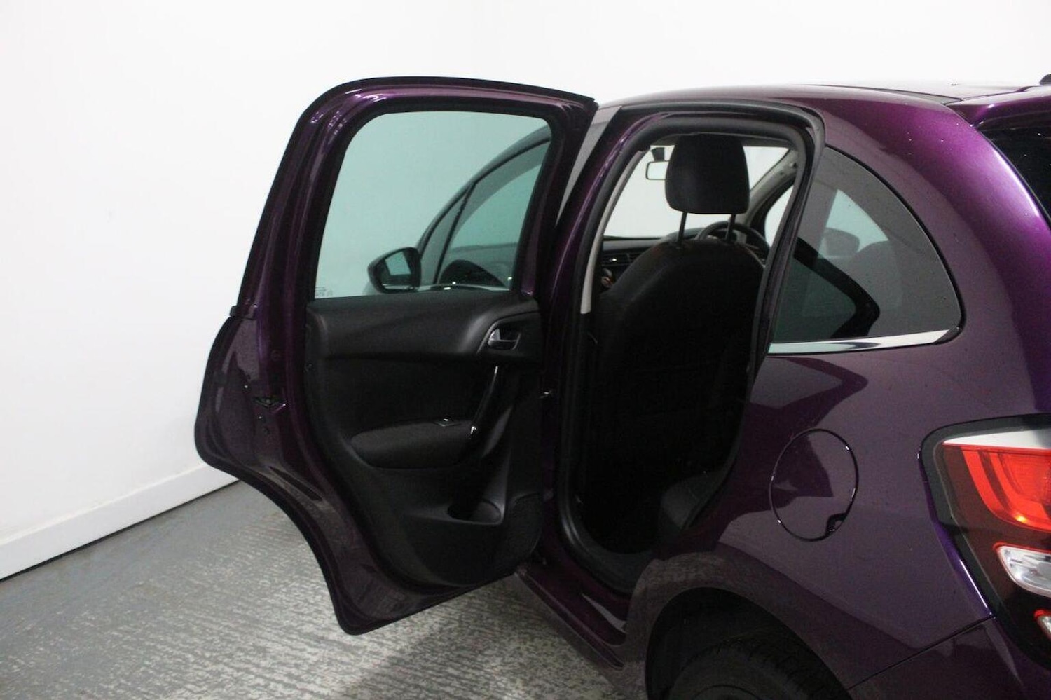 Used Citroen C3 2017 for sale - 77264472: Photo 29