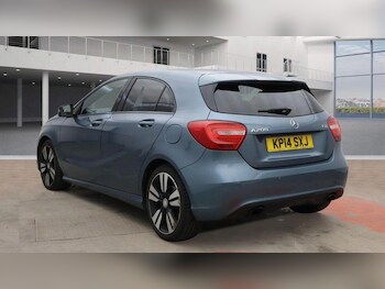 Used Mercedes-Benz A-Class 2014 for sale - 77675680: Photo