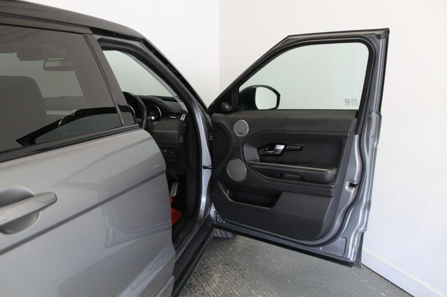 Vehicle 27