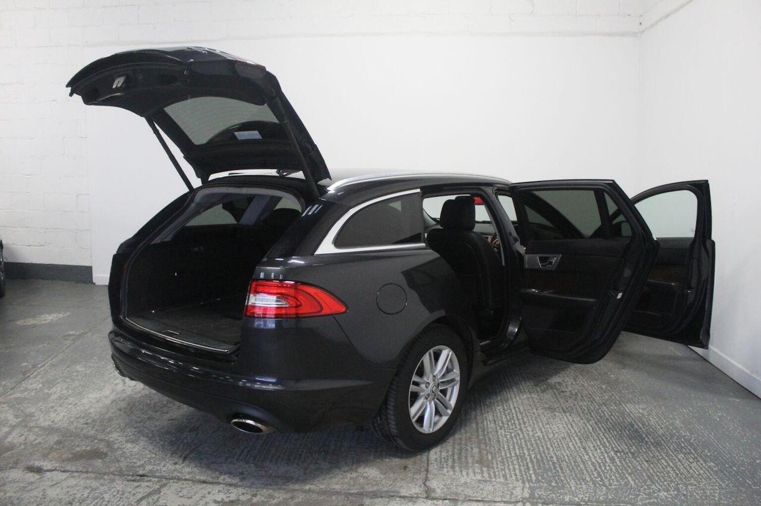 Used Jaguar XF 2013 for sale - 76830345: Photo 22