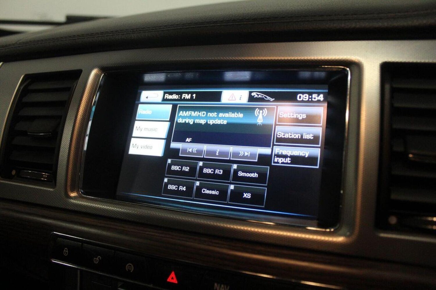 Used Jaguar XF 2013 for sale - 76830345: Photo 39