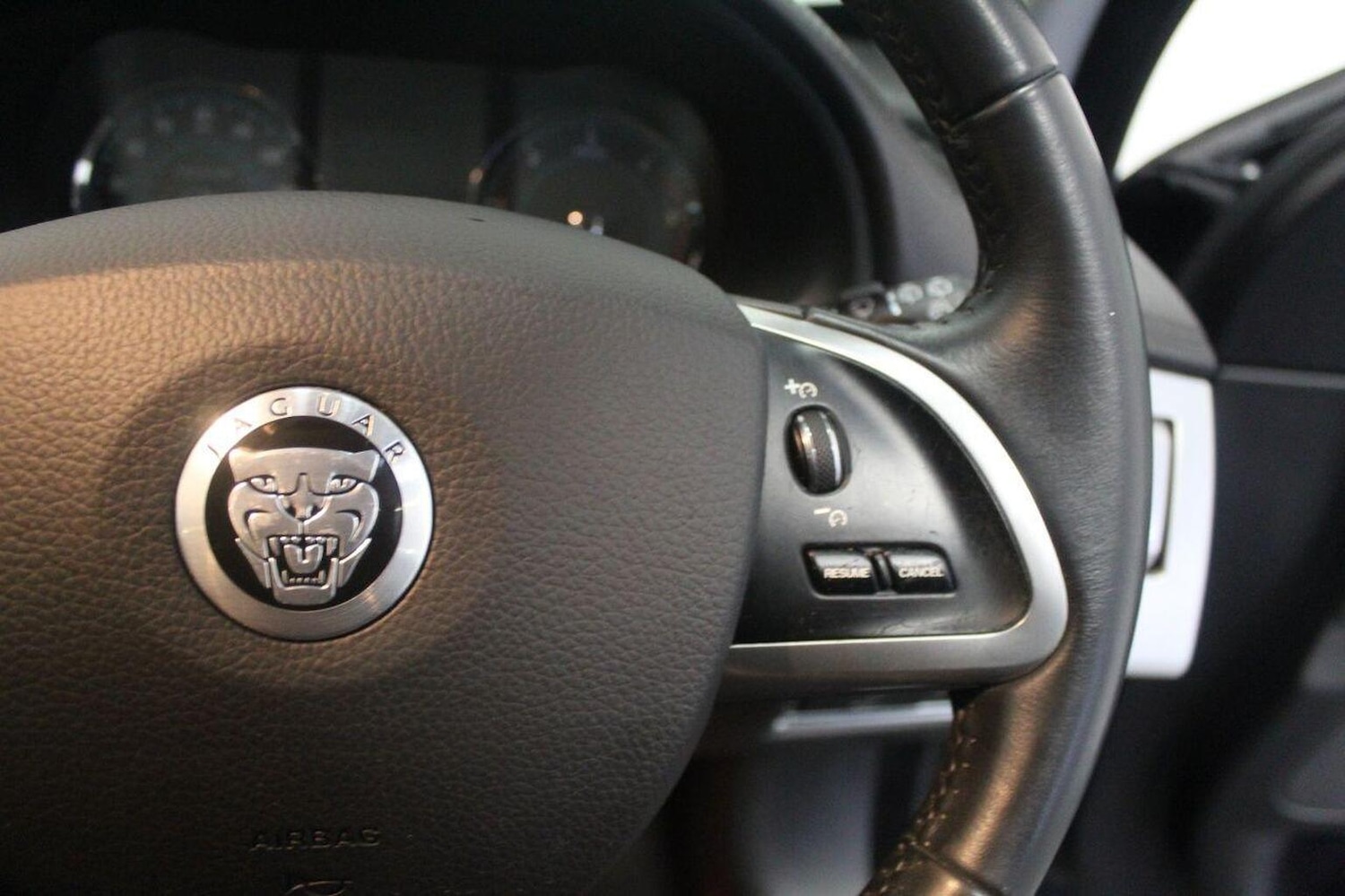 Used Jaguar XF 2013 for sale - 76830345: Photo 51