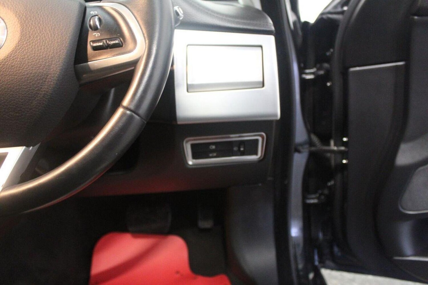 Used Jaguar XF 2013 for sale - 76830345: Photo 52