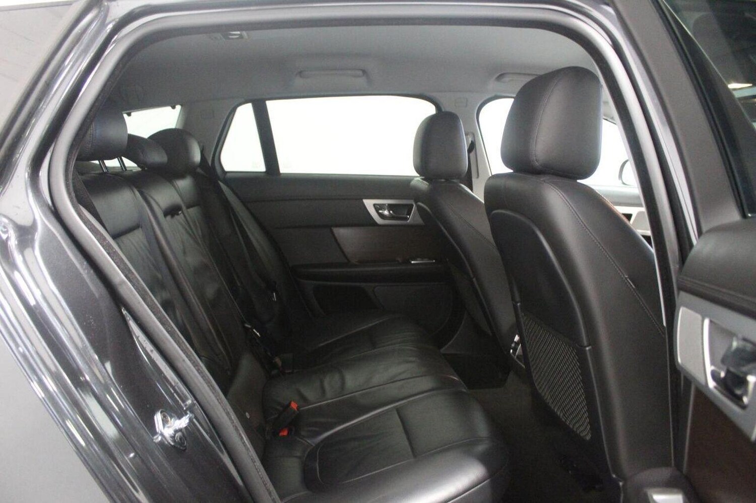 Used Jaguar XF 2013 for sale - 76830345: Photo 59