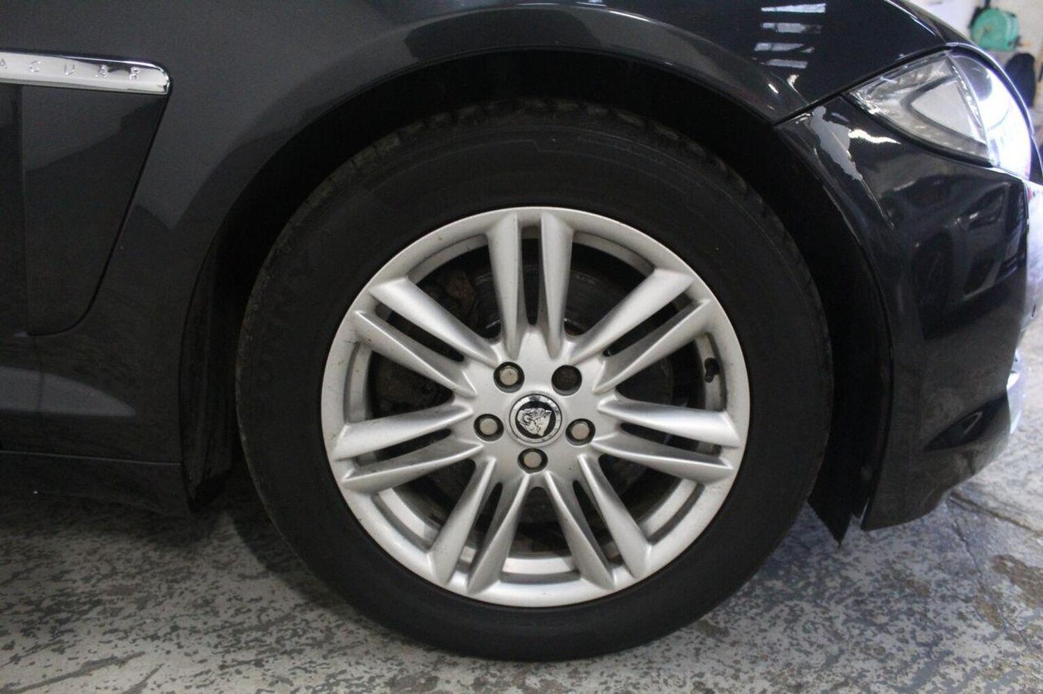 Used Jaguar XF 2013 for sale - 76830345: Photo 62