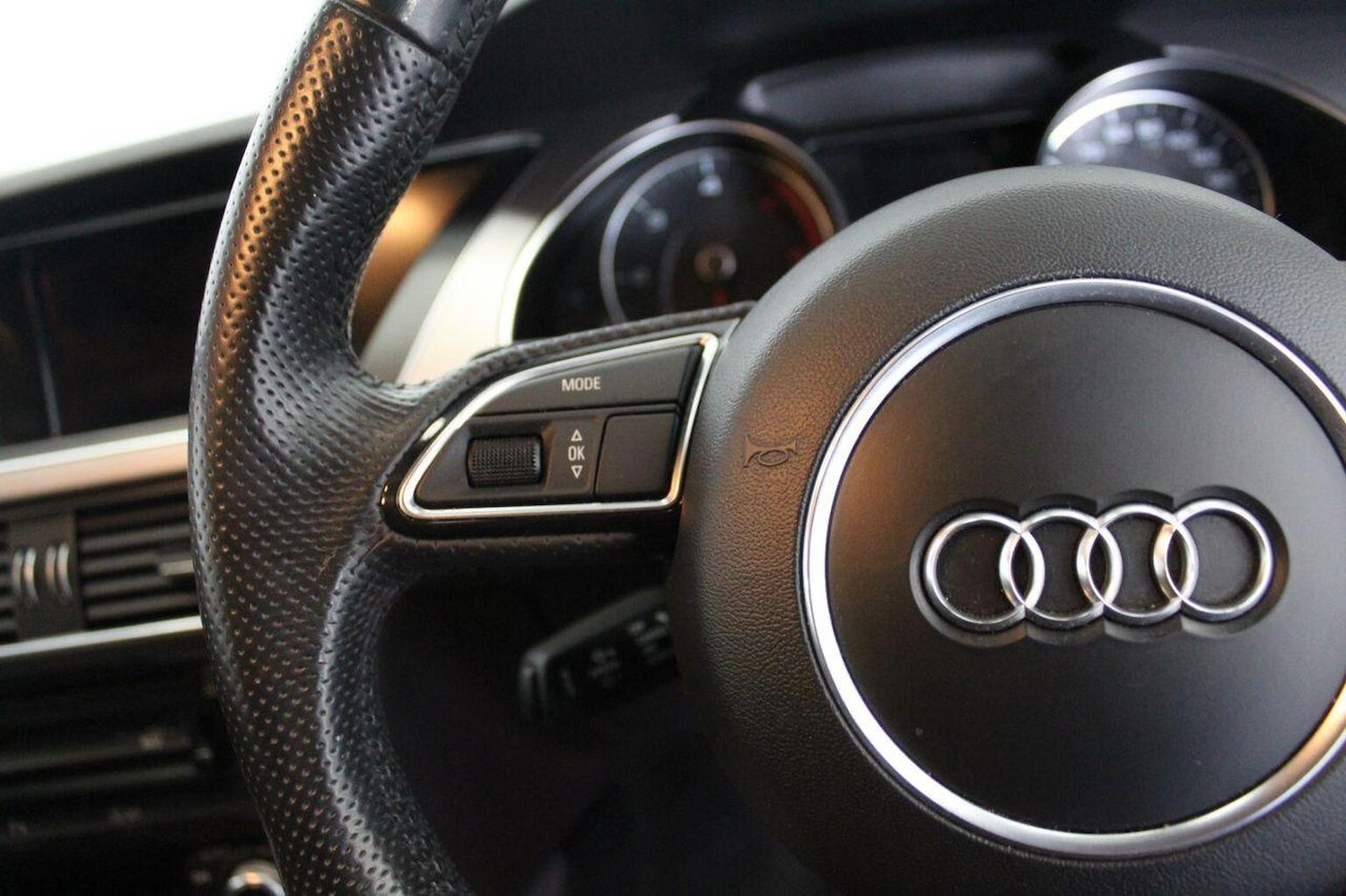 Used Audi A5 2013 for sale - 77938066: Photo 45