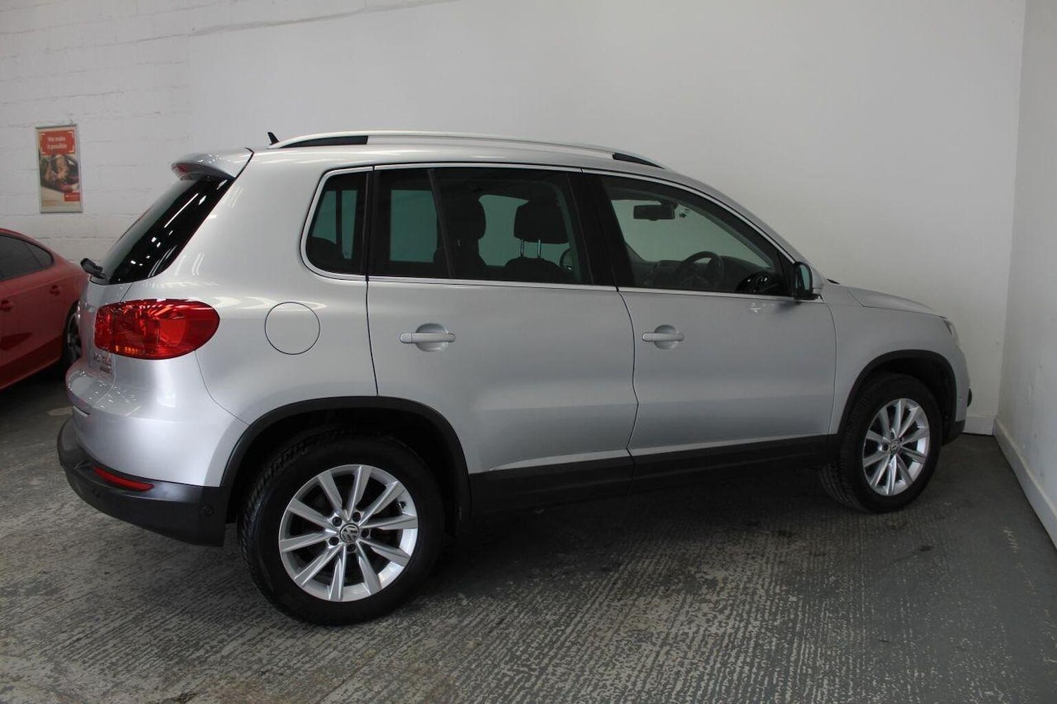 Used Volkswagen Tiguan 2012 for sale - 76402170: Photo 11