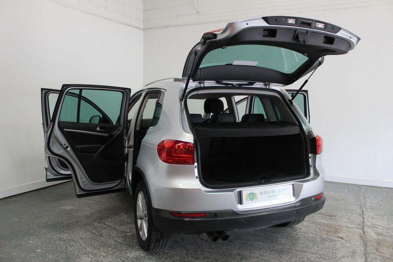 Used Volkswagen Tiguan 2012 for sale - 76402170: Photo 21