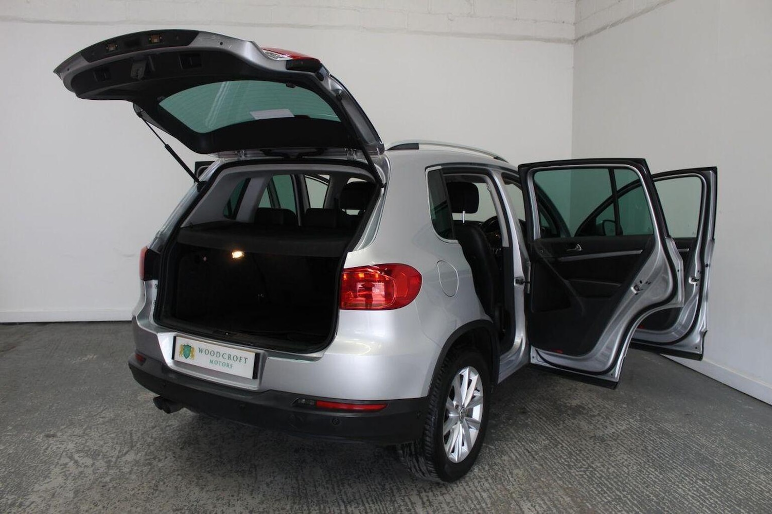 Used Volkswagen Tiguan 2012 for sale - 76402170: Photo 22