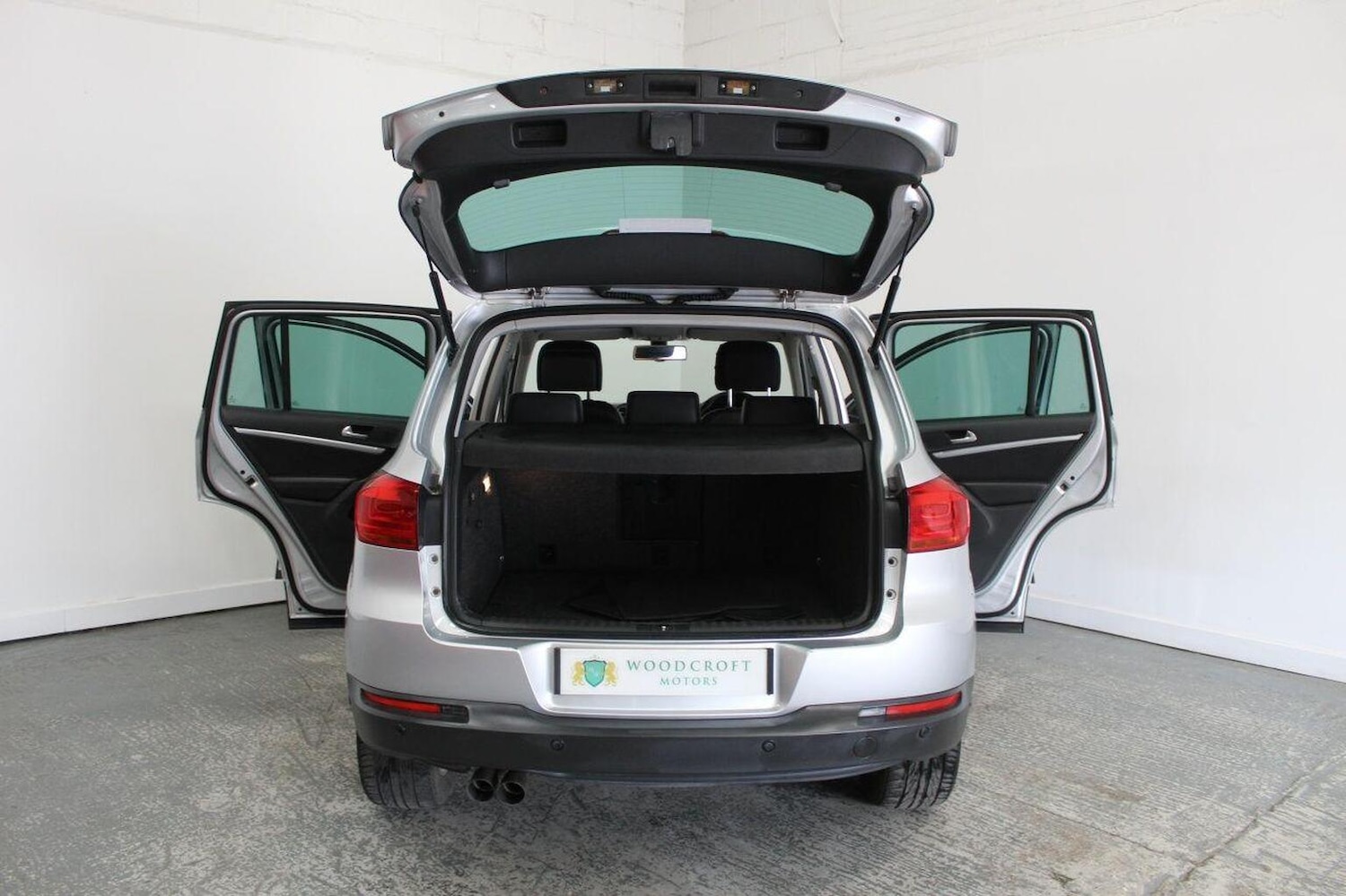 Used Volkswagen Tiguan 2012 for sale - 76402170: Photo 23