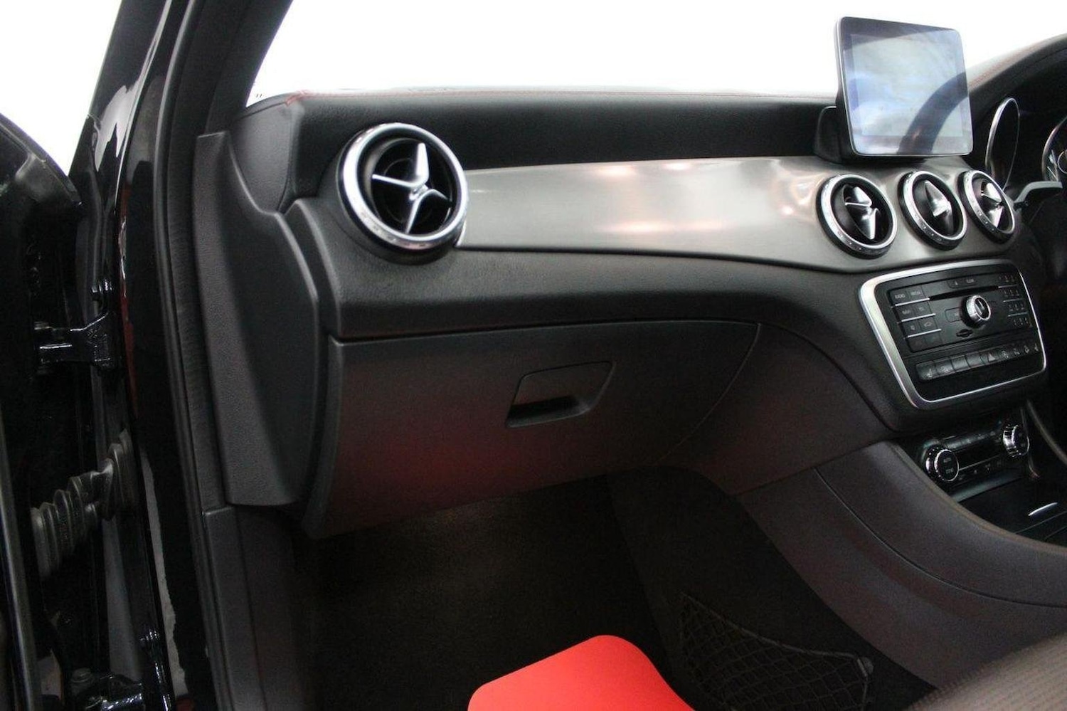 Used Mercedes-Benz GLA 2016 for sale - 76793866: Photo 34