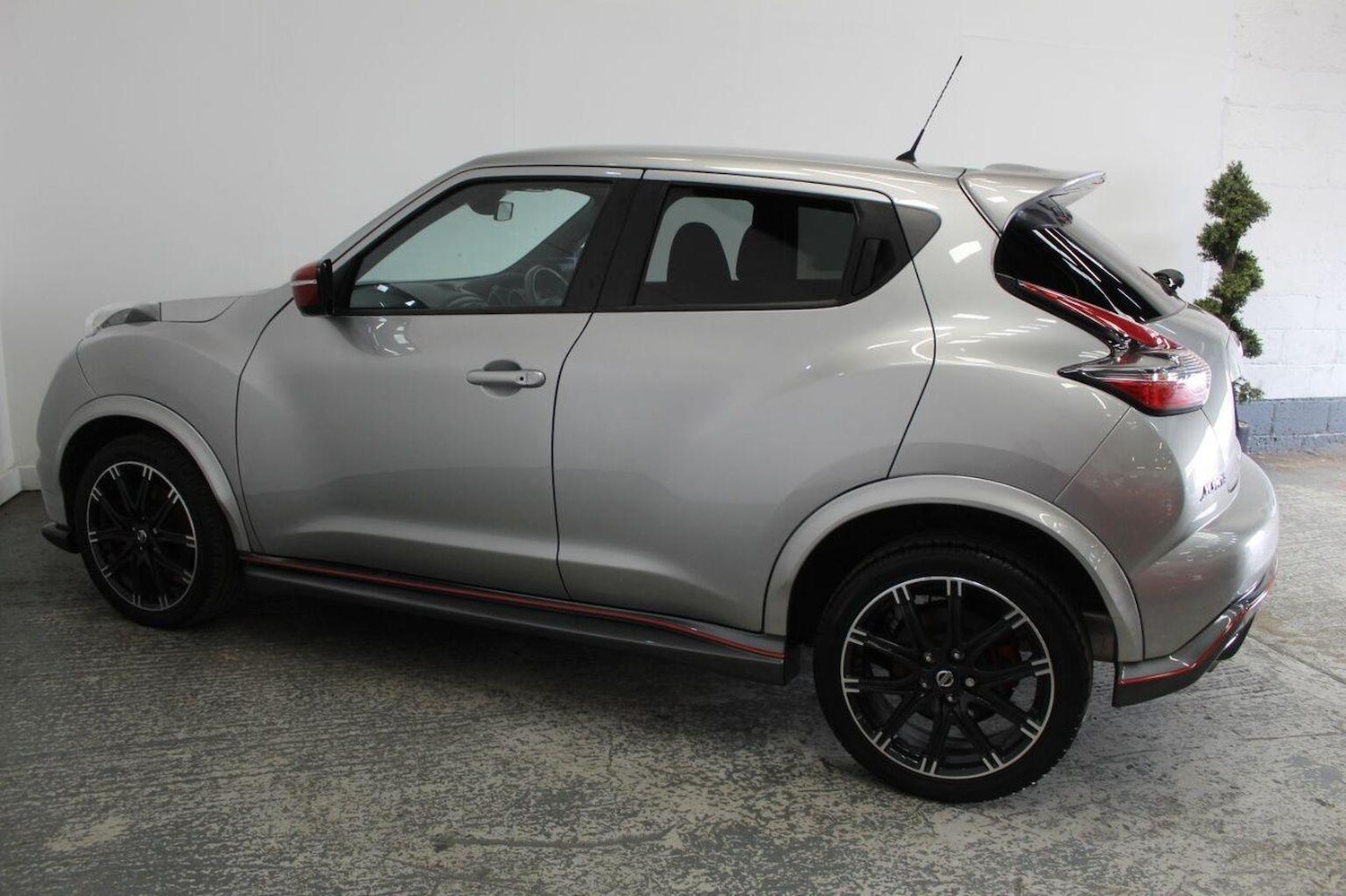 Used Nissan Juke 2017 for sale - 76793870: Photo 10