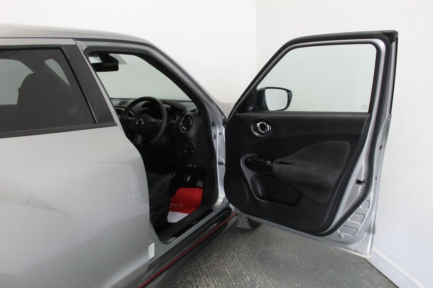 Used Nissan Juke 2017 for sale - 76793870: Photo 24