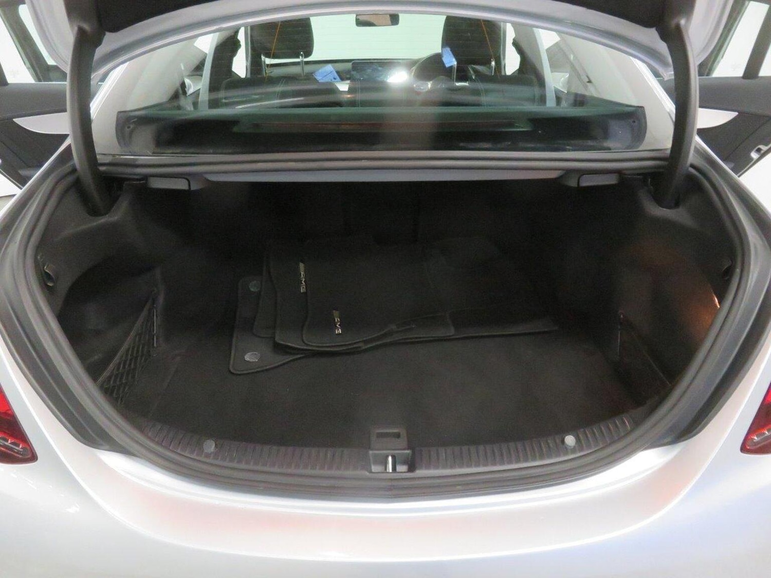 Used Mercedes-Benz C Class 2018 for sale - 77938005: Photo 25