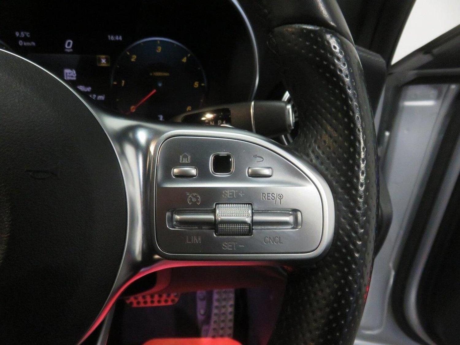 Used Mercedes-Benz C Class 2018 for sale - 77938005: Photo 48