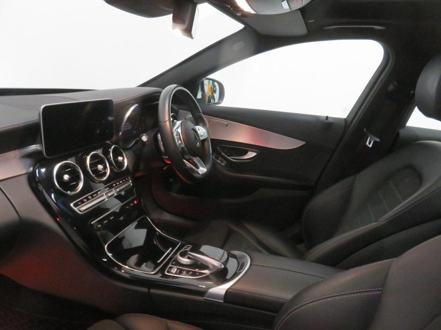 Used Mercedes-Benz C Class 2018 for sale - 77938005: Photo 55