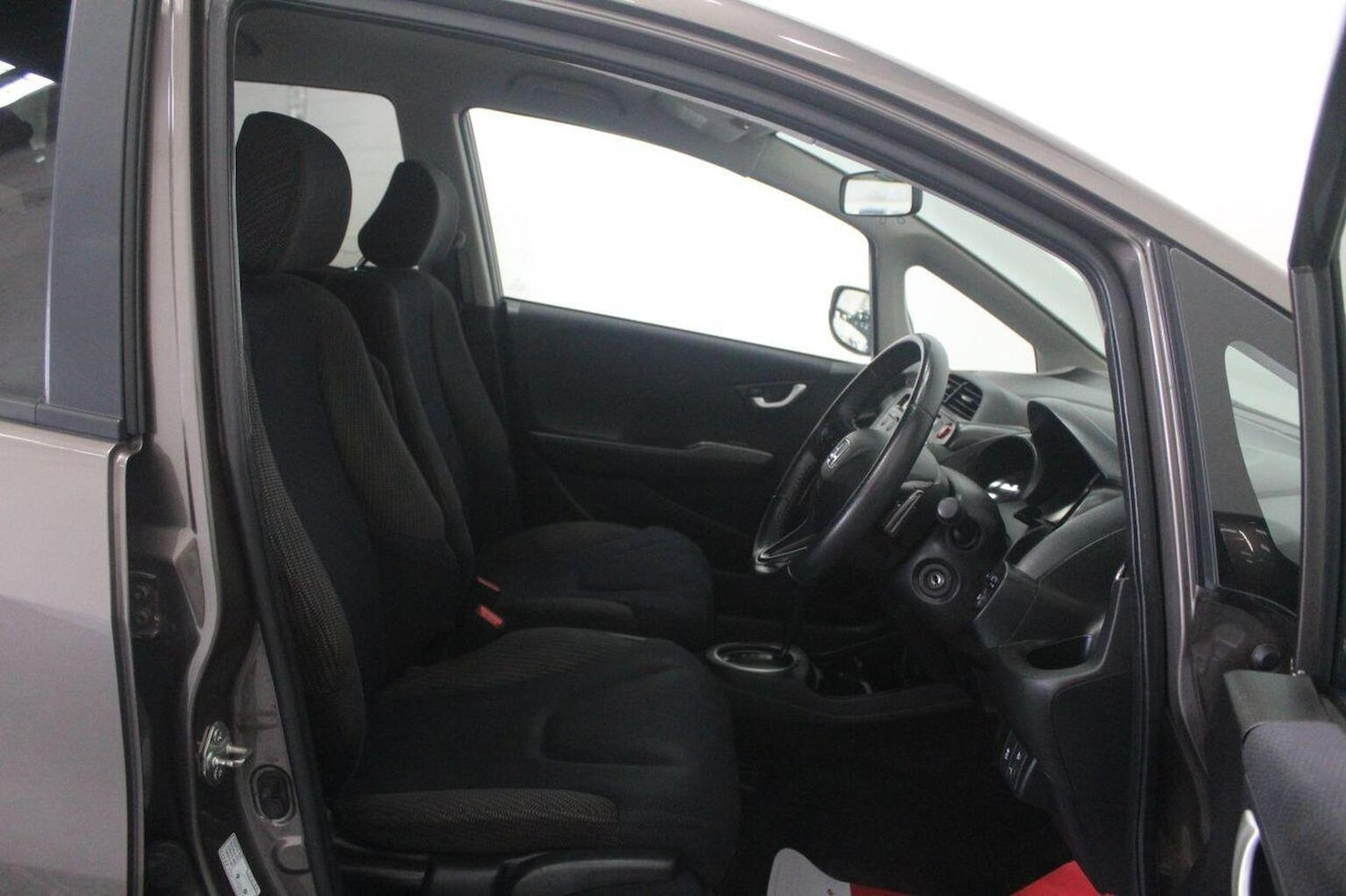 Used Honda Jazz 2013 for sale - 77241890: Photo 28