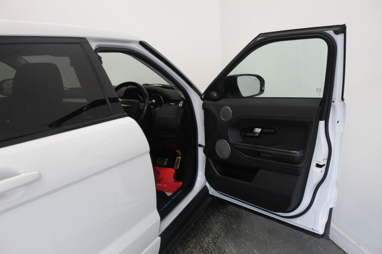 Used Land Rover Range Rover Evoque 2012 for sale - 76035543: Photo 26