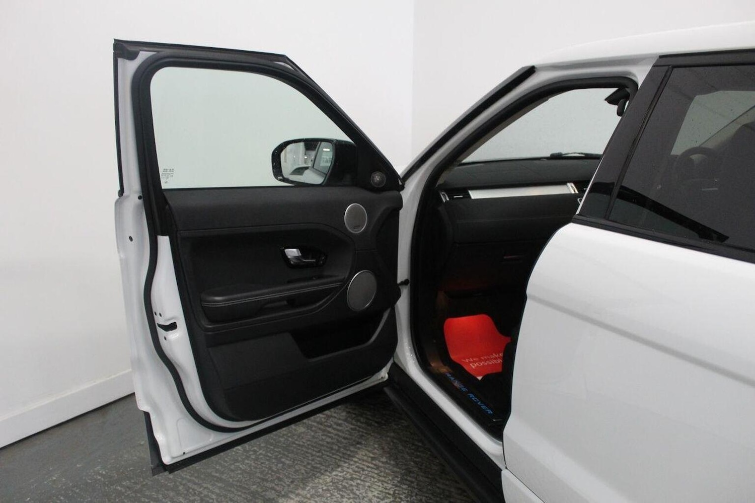 Used Land Rover Range Rover Evoque 2012 for sale - 76035543: Photo 28