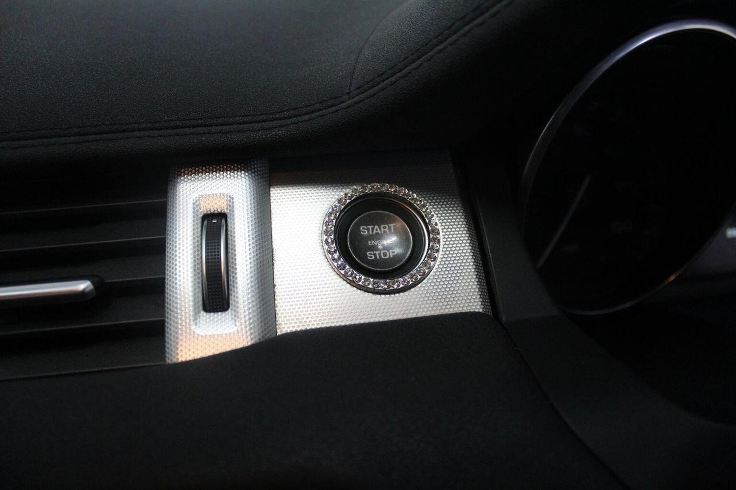 Used Land Rover Range Rover Evoque 2012 for sale - 76035543: Photo 48