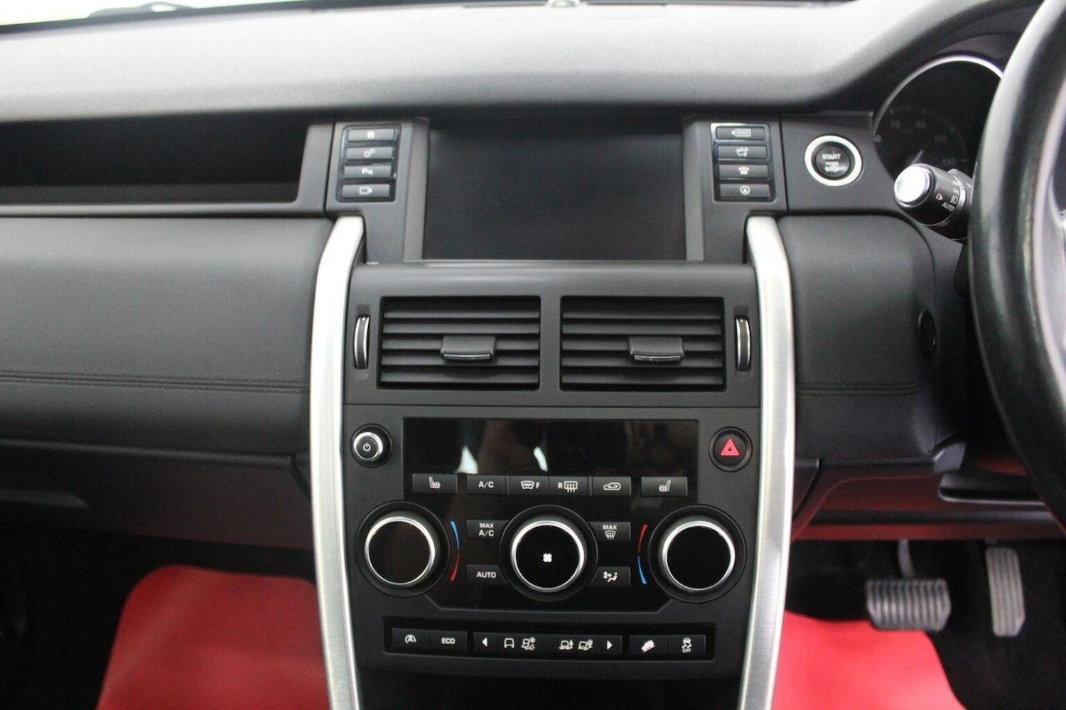 Used Land Rover Discovery Sport 2017 for sale - 77464591: Photo 38