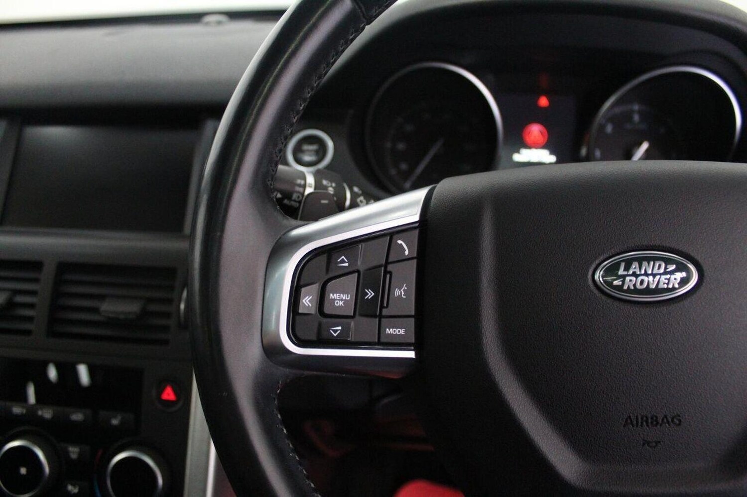 Used Land Rover Discovery Sport 2017 for sale - 77464591: Photo 53