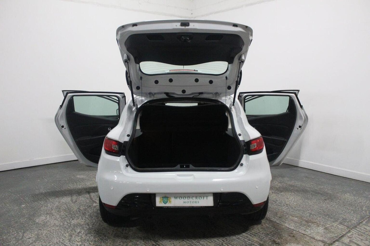 Used Renault Clio 2014 for sale - 77201295: Photo 22