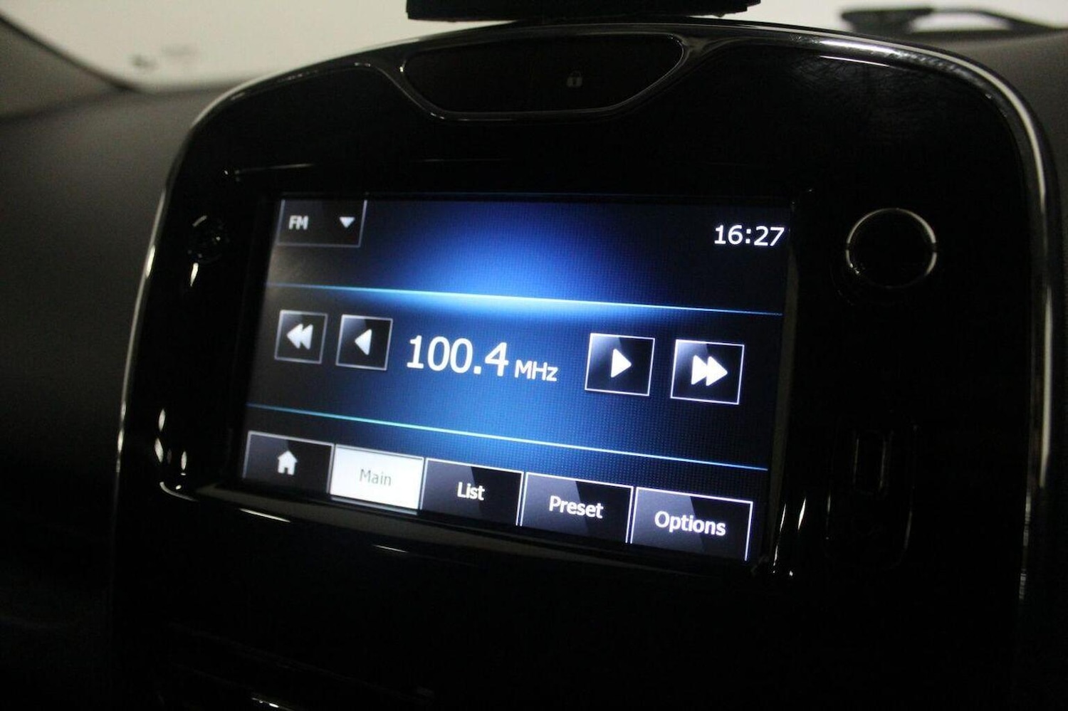 Used Renault Clio 2014 for sale - 77201295: Photo 34