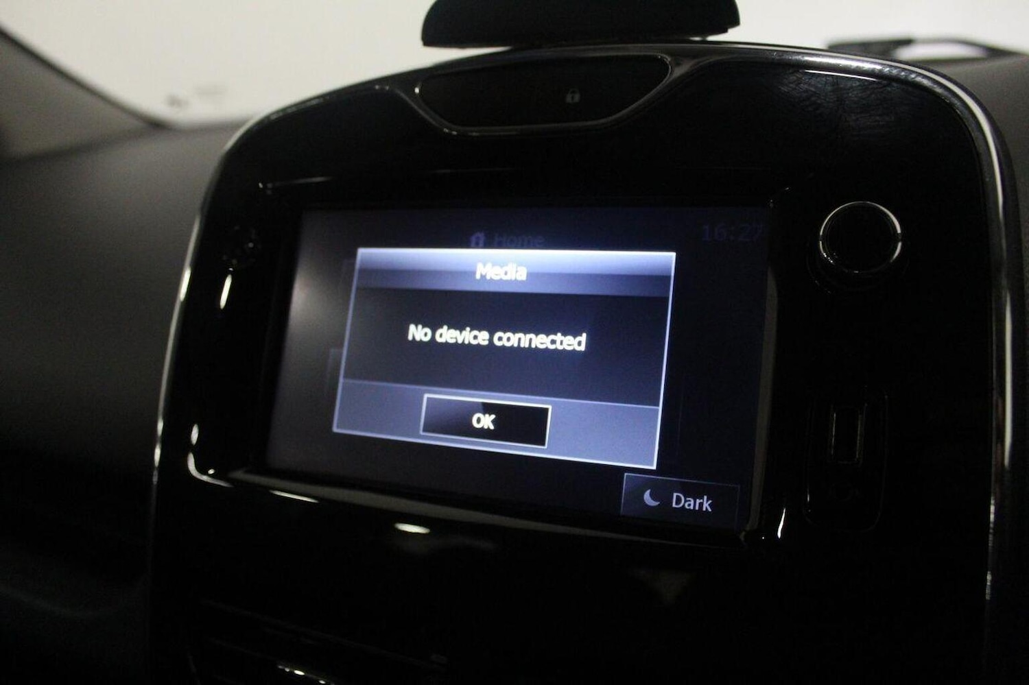 Used Renault Clio 2014 for sale - 77201295: Photo 37