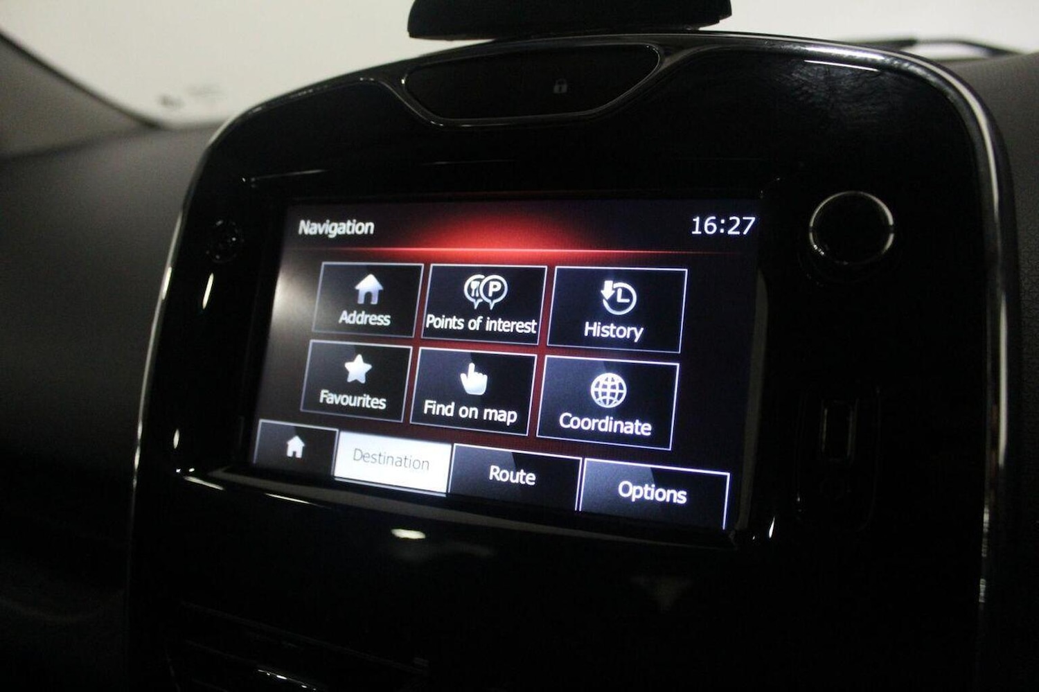 Used Renault Clio 2014 for sale - 77201295: Photo 39