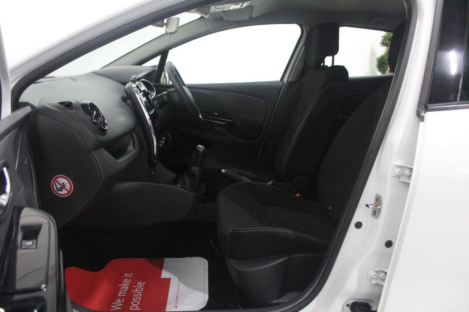 Used Renault Clio 2014 for sale - 77201295: Photo 51