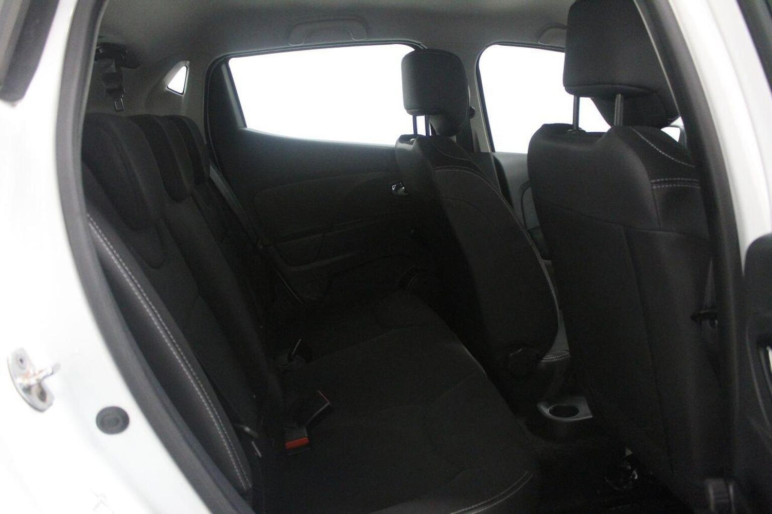Used Renault Clio 2014 for sale - 77201295: Photo 53