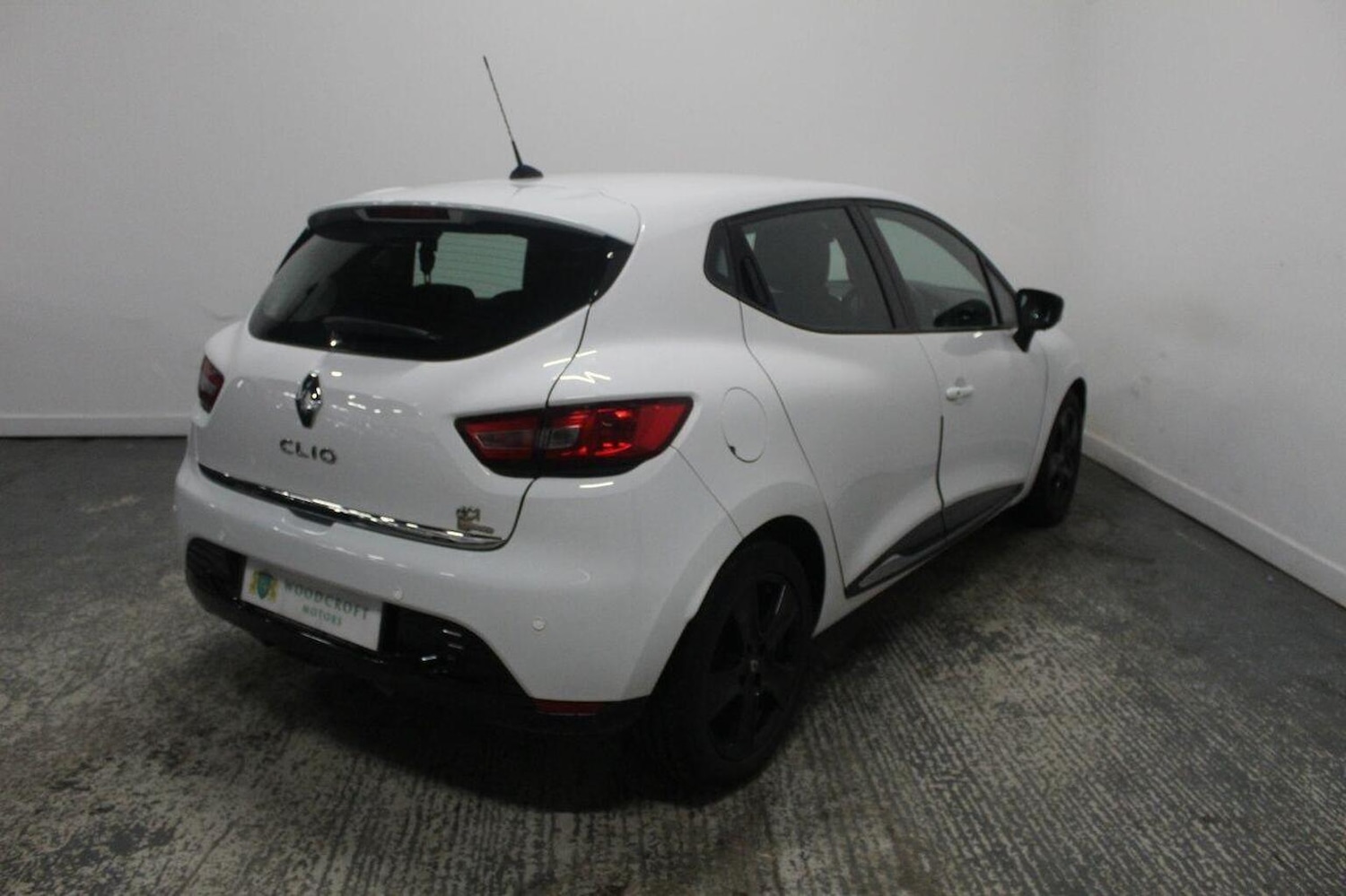 Used Renault Clio 2014 for sale - 77201295: Photo 8