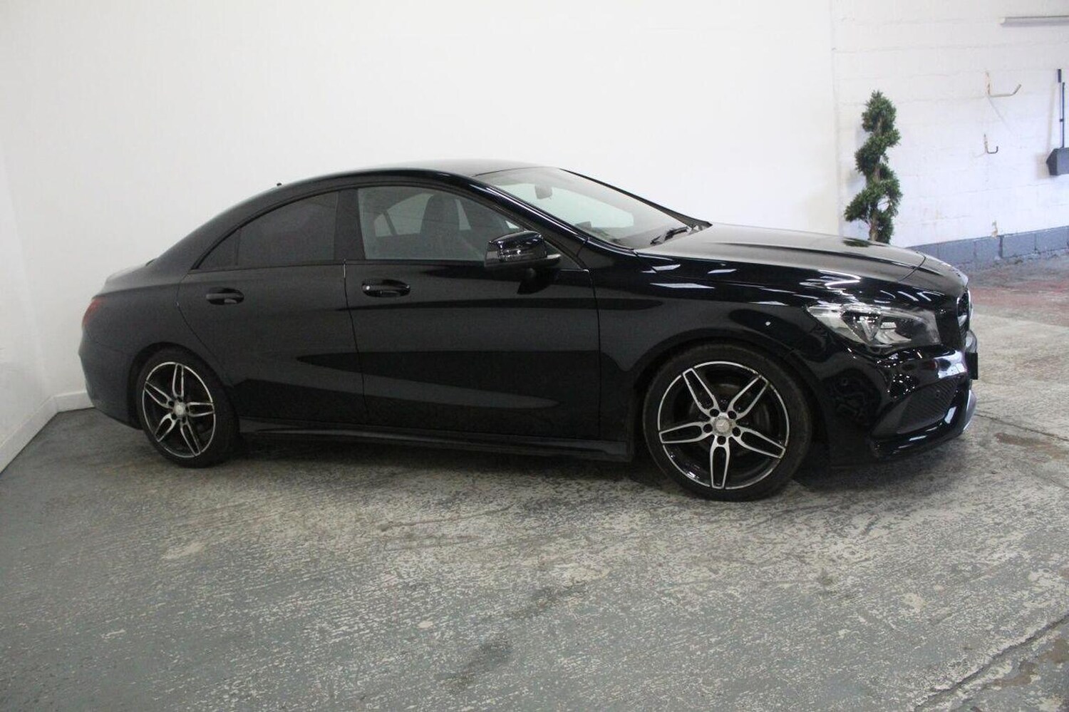 Used Mercedes-Benz CLA 2017 for sale - 77977091: Photo 4