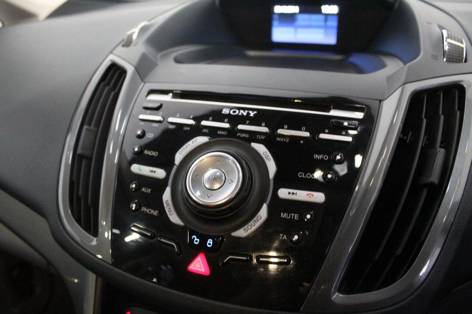 Used Ford C-Max 2015 for sale - 77937839: Photo 39