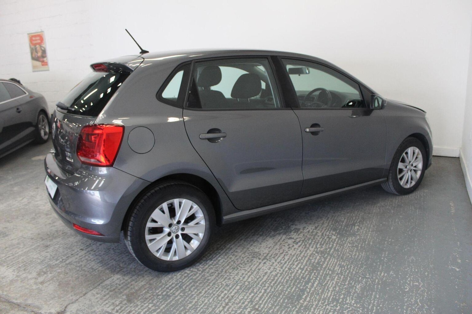 Used Volkswagen Polo 2016 for sale - 78213549: Photo 11