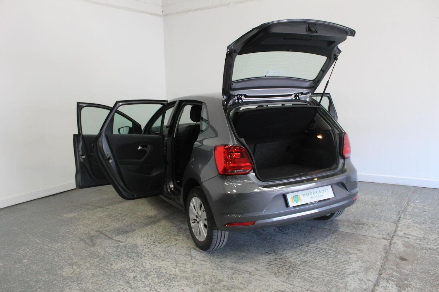 Used Volkswagen Polo 2016 for sale - 78213549: Photo 19