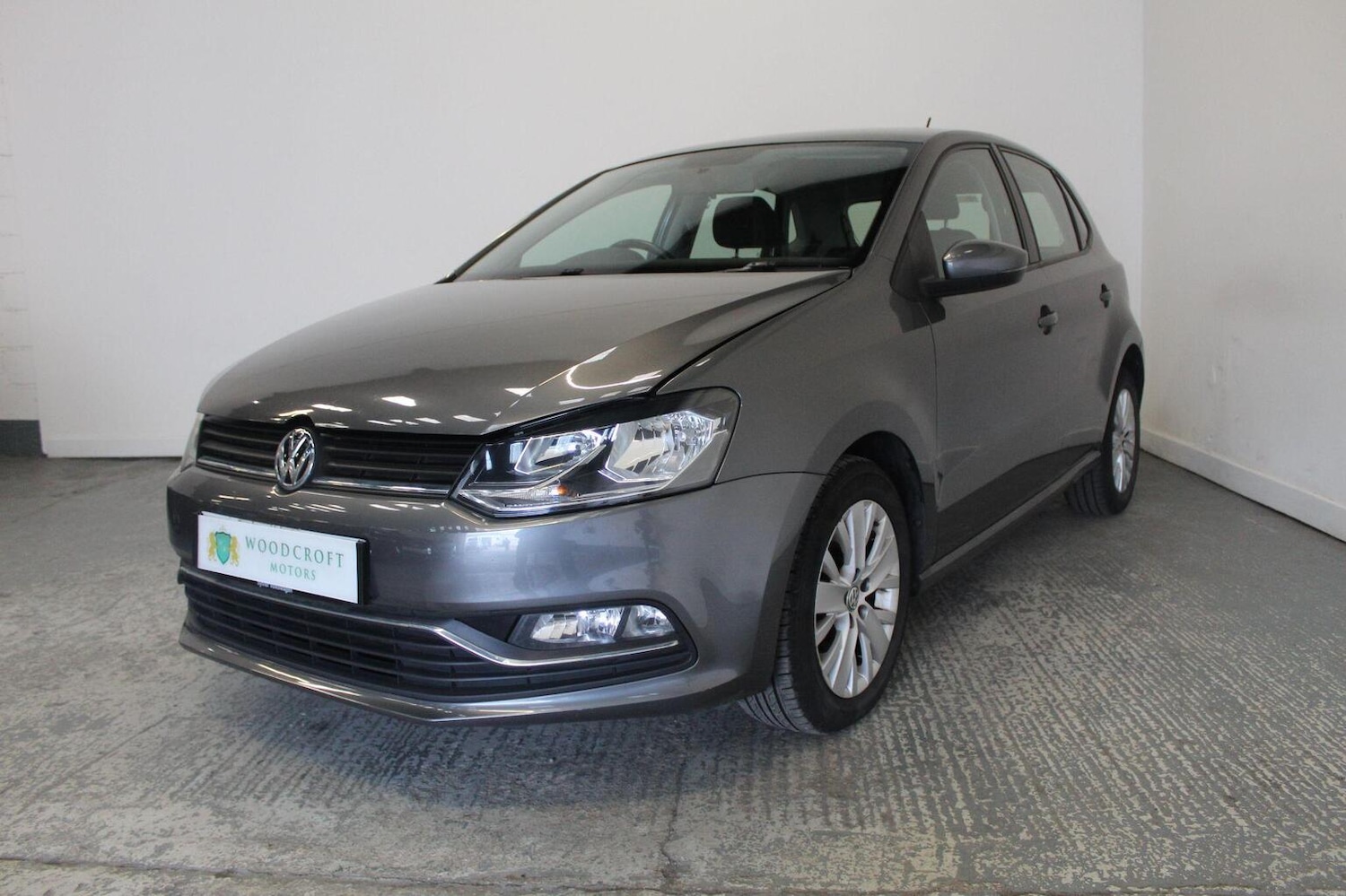 Used Volkswagen Polo 2016 for sale - 78213549: Photo 2