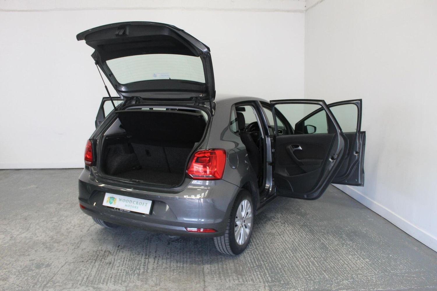 Used Volkswagen Polo 2016 for sale - 78213549: Photo 20