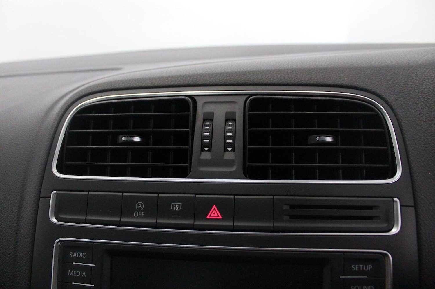 Used Volkswagen Polo 2016 for sale - 78213549: Photo 38