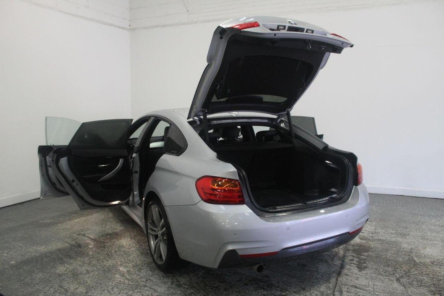 Used BMW 4 Series 2014 for sale - 78145851: Photo 23