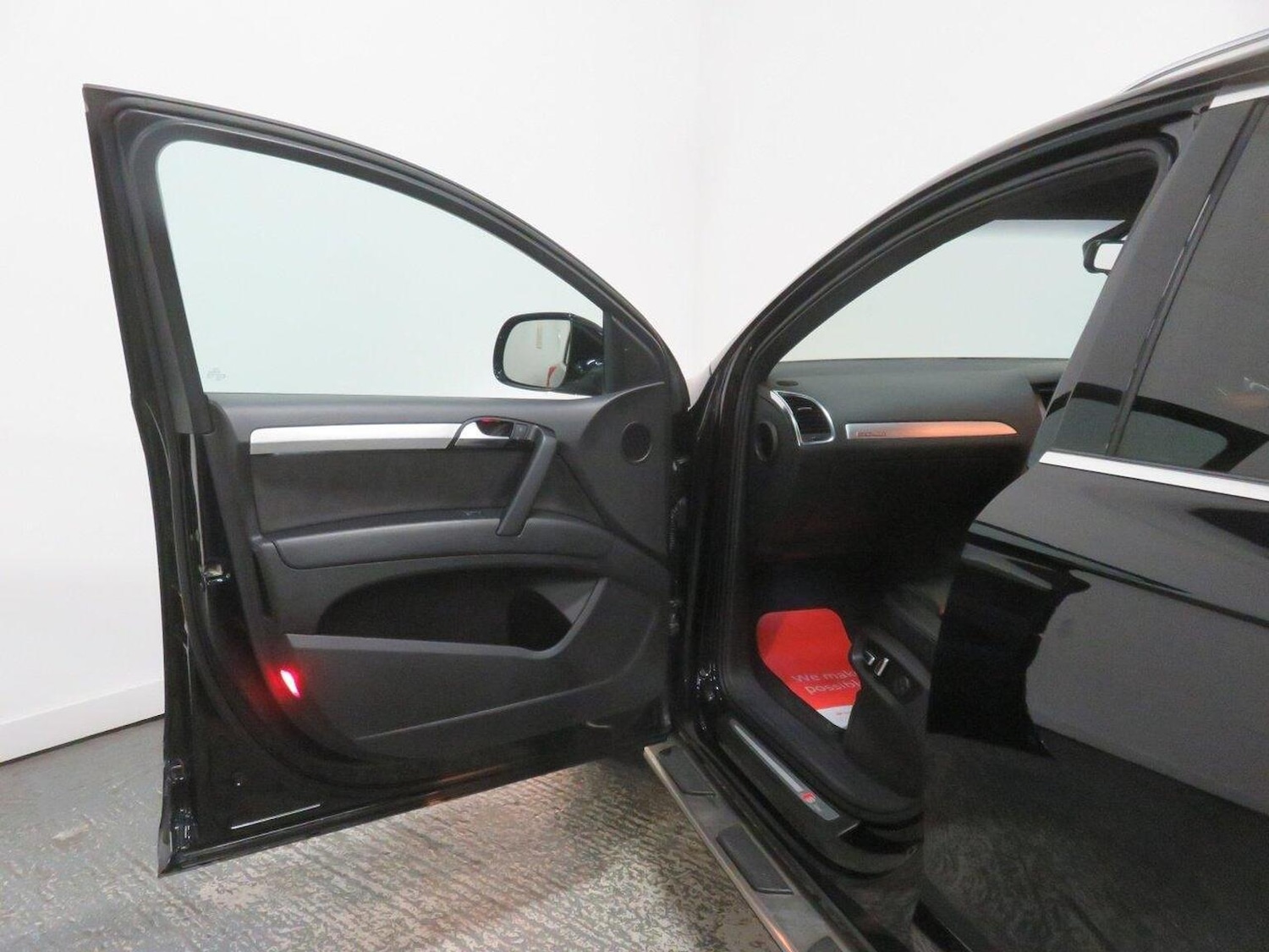 Used Audi Q7 2013 for sale - 77225183: Photo 27