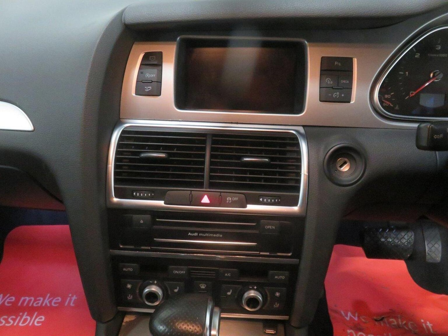 Used Audi Q7 2013 for sale - 77225183: Photo 34