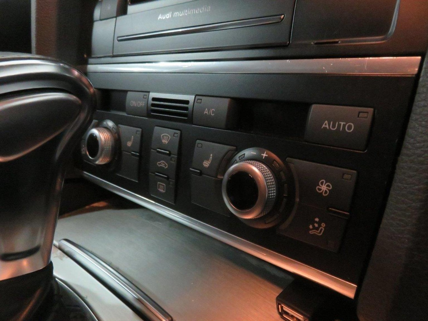 Used Audi Q7 2013 for sale - 77225183: Photo 40