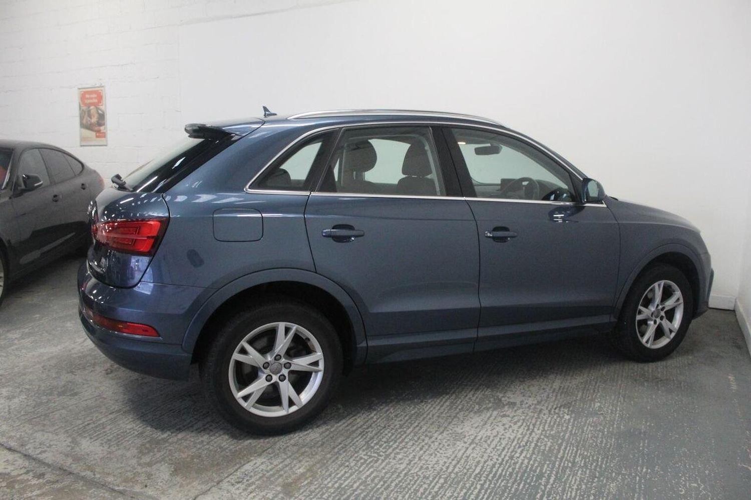 Used Audi Q3 2016 for sale - 77937884: Photo 11