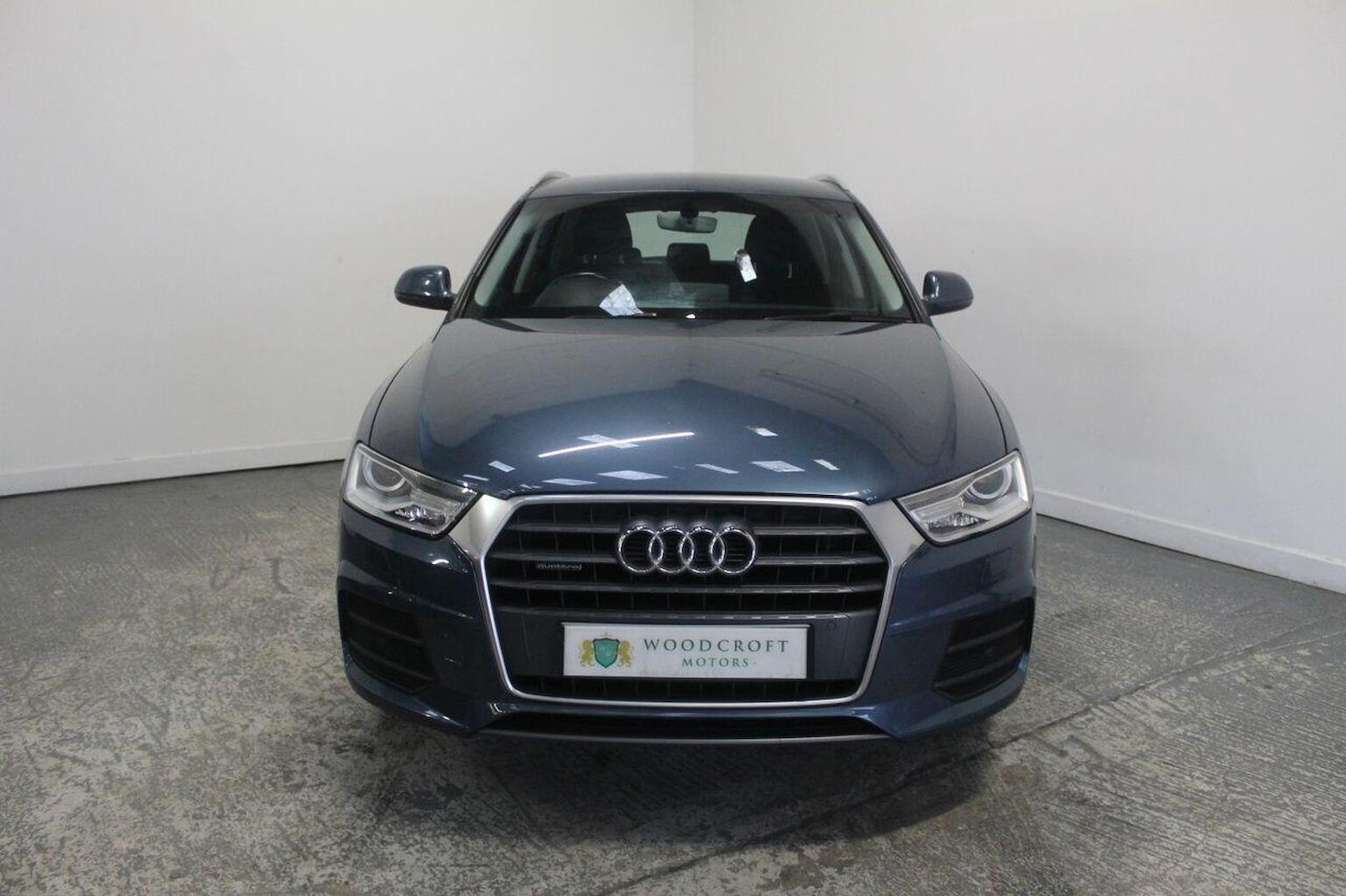 Used Audi Q3 2016 for sale - 77937884: Photo 13