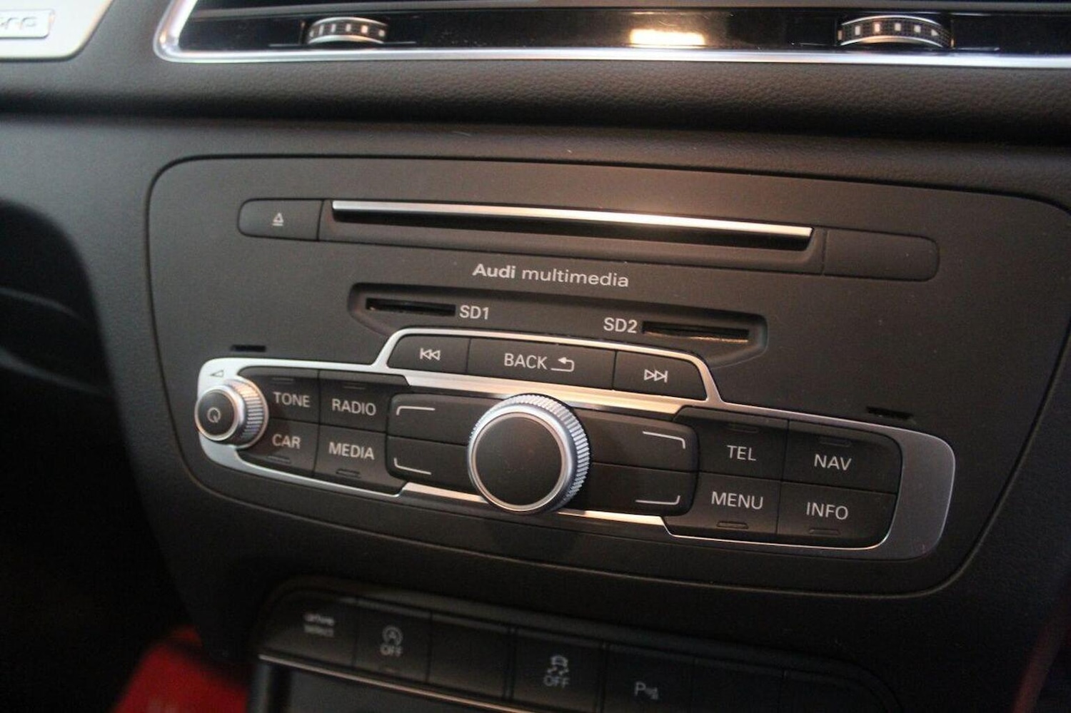 Used Audi Q3 2016 for sale - 77937884: Photo 43