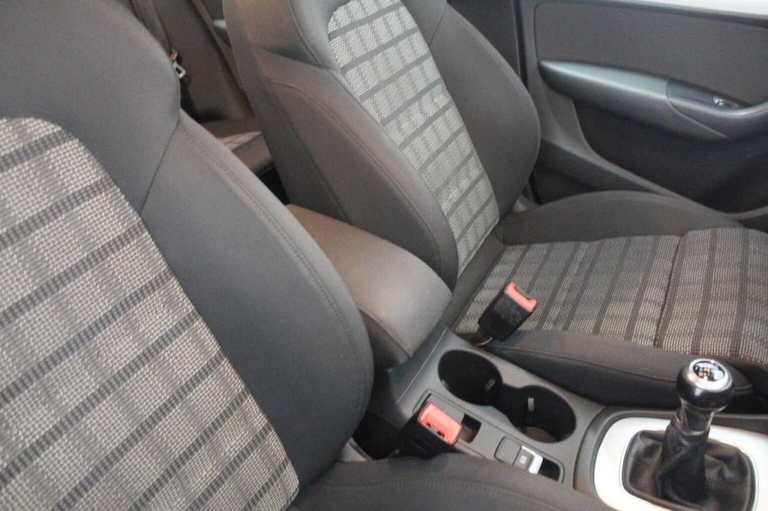 Used Audi Q3 2016 for sale - 77937884: Photo 46